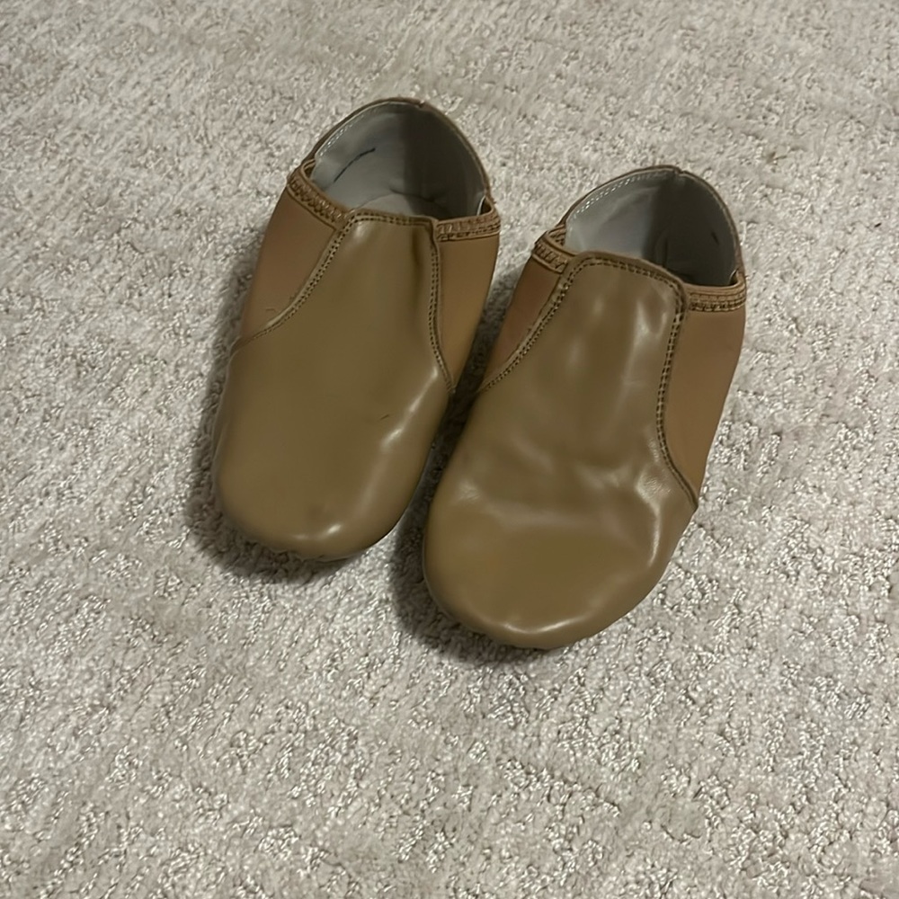 Little girls jazz shoes